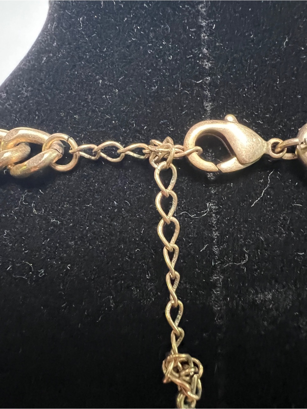 Vintage Gold-Tone Necklace gemstones - Picture 7 of 7